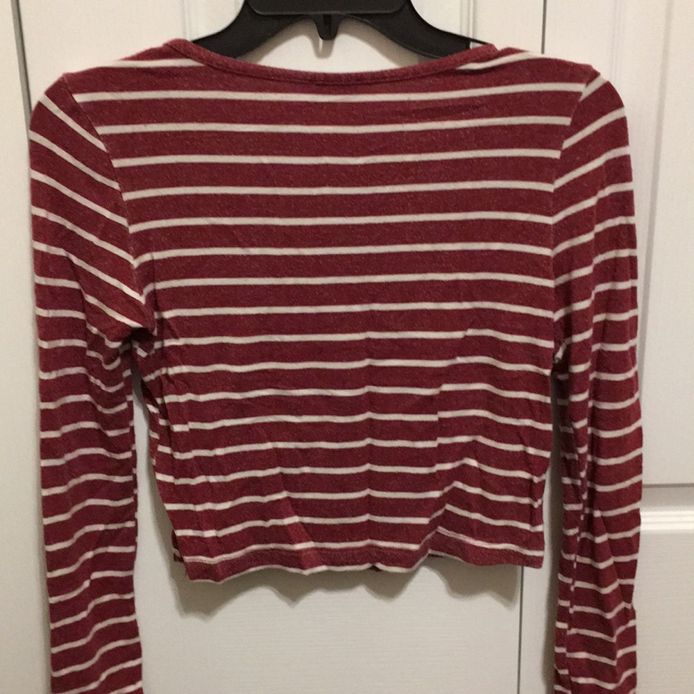 Crop top - Picture 3 of 4